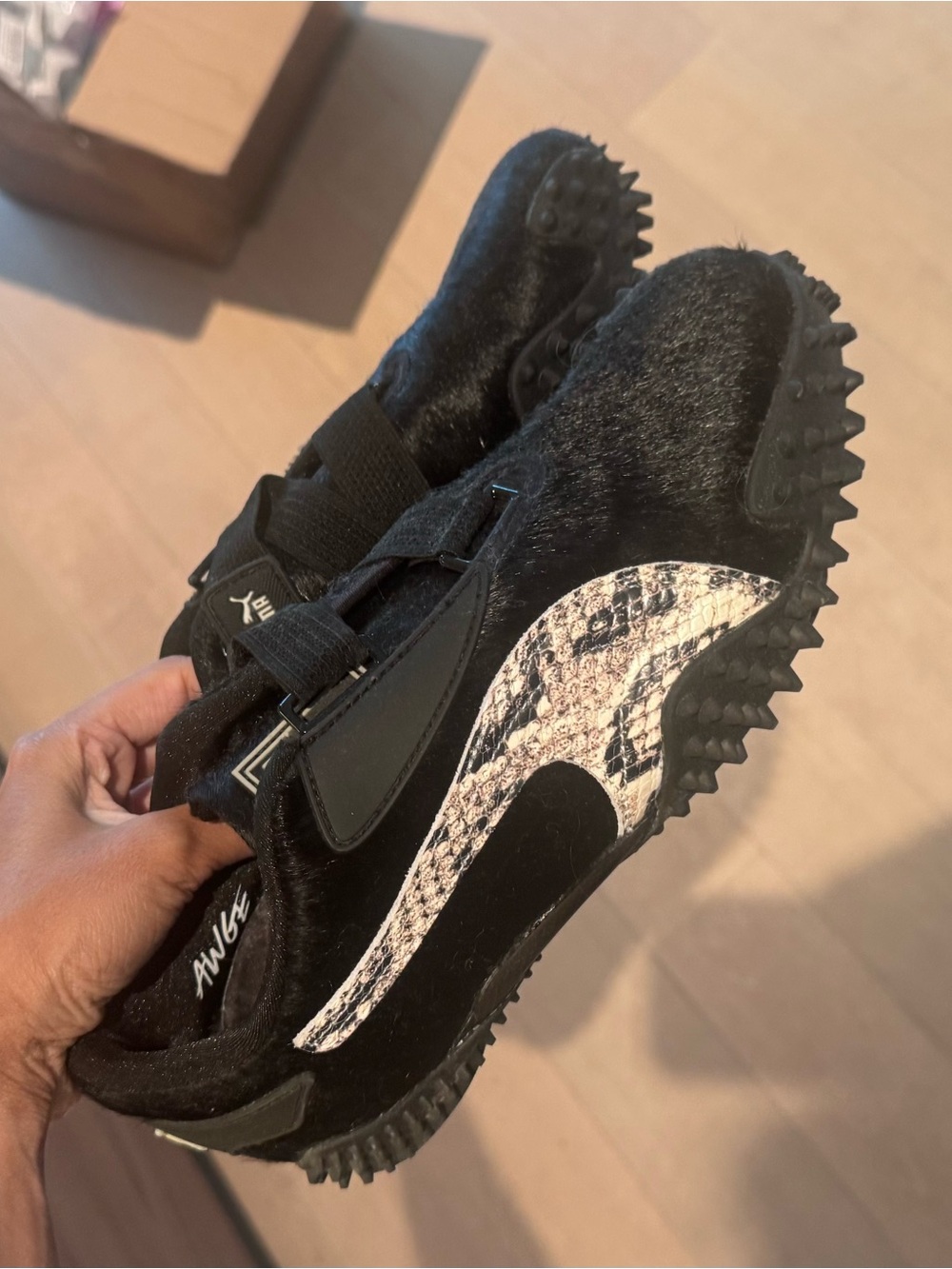 Puma Asap Ponyhair Sneakers W8.5